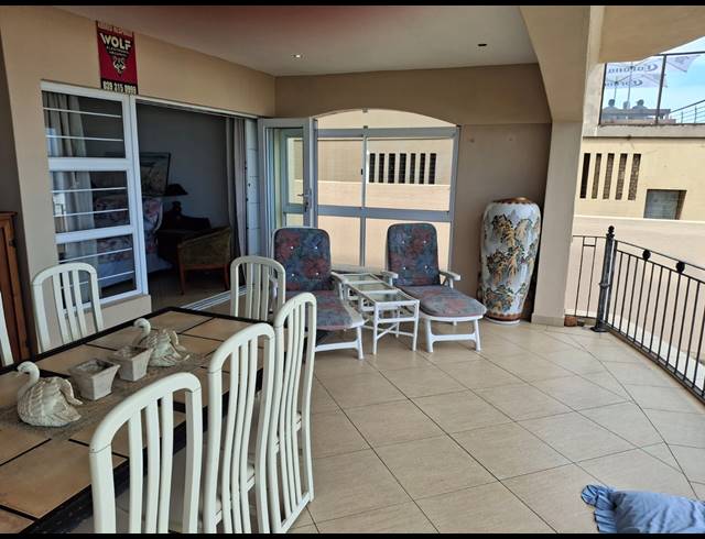 3 BEDROOM SECTIONAL TITLE FOR SALE IN UVONGO BEACH